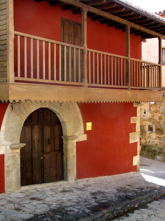 Apartamentos Rurales Spa Casa De Los Escudos Valverde de la Vera Exterior photo